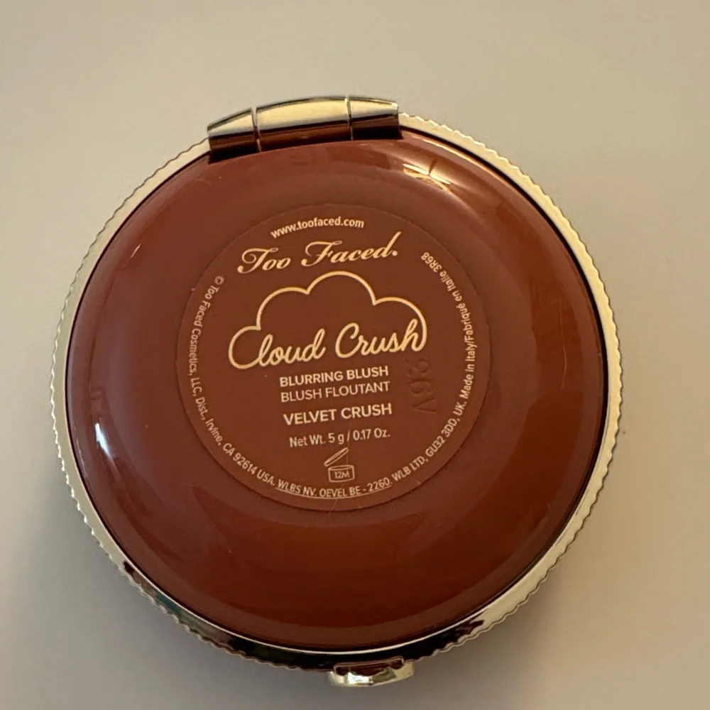 Too Faced Cloud Crush Blush in Velvet Crush